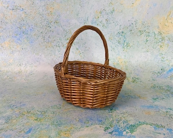 Small Wicker Egg Collecting Basket