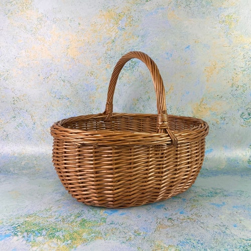 Large Deluxe Wicker Shopping Basket