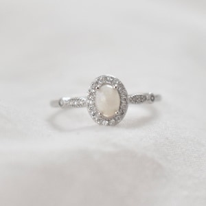 Cremation Ashes Gemstone Ring, Pet Ashes Keepsake, Pet Ashes, Memorial Gift, Ashes Jewelry, Pet Cremation Ashes Ring, Memorial Ashes Jewelry