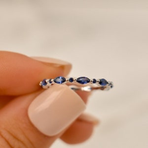 Cremation Ashes Sapphire Jewelry - Cremation Ashes Gemstone Ring  -Ashes Jewelry -Pet Ashes - Ashes Jewelry -Pet Cremation Ashes Ring