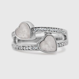Cremation Ashes Heart Ring, Memorial Ashes Jewelry, Cremation Ashes Jewelry, Pet Cremation Ashes Ring, Ashes Jewelry, Womans Gift  for Her