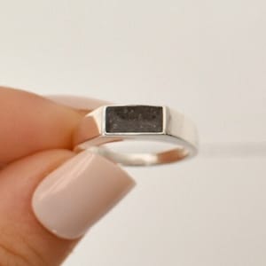 Cremation Ashes Jewelry Silver Ring, Memorial Ashes Keepsake Jewelry, Pet Cremation Ring, Pet Memorial Gemstone Ring, Meaningful Family Gift