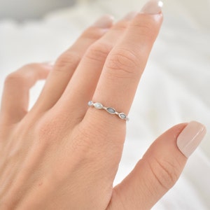 Cremation Ashes Jewelry Silver Ring, Pet Ashes Stackable Ring, Gemstone Ashes Jewelry, Memorial Gift, Pet Cremation Ring, Pet Ashes Keepsake