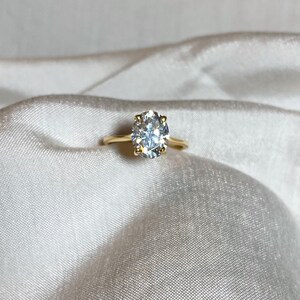 Cremation Ashes Moissanite Jewelry - Cremation Ashes Gemstone Ring  -Ashes Jewelry -Pet Ashes - Ashes Jewelry -Pet Cremation Ashes Ring