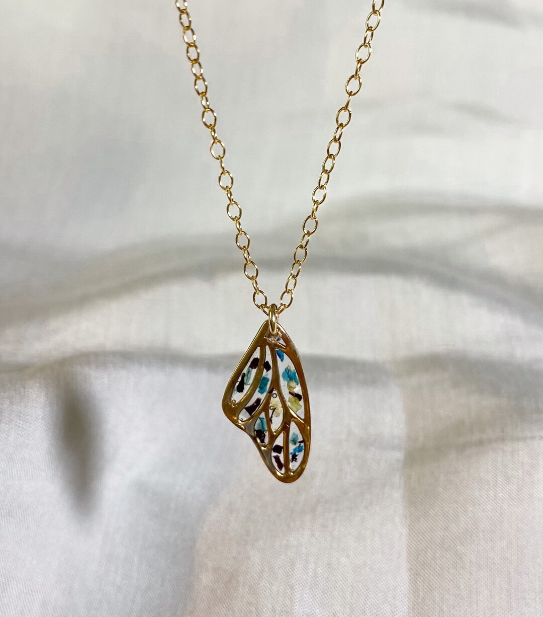 14K Gold Filled Funeral Flower Keepsake Necklace Memorial Jewelry Dried