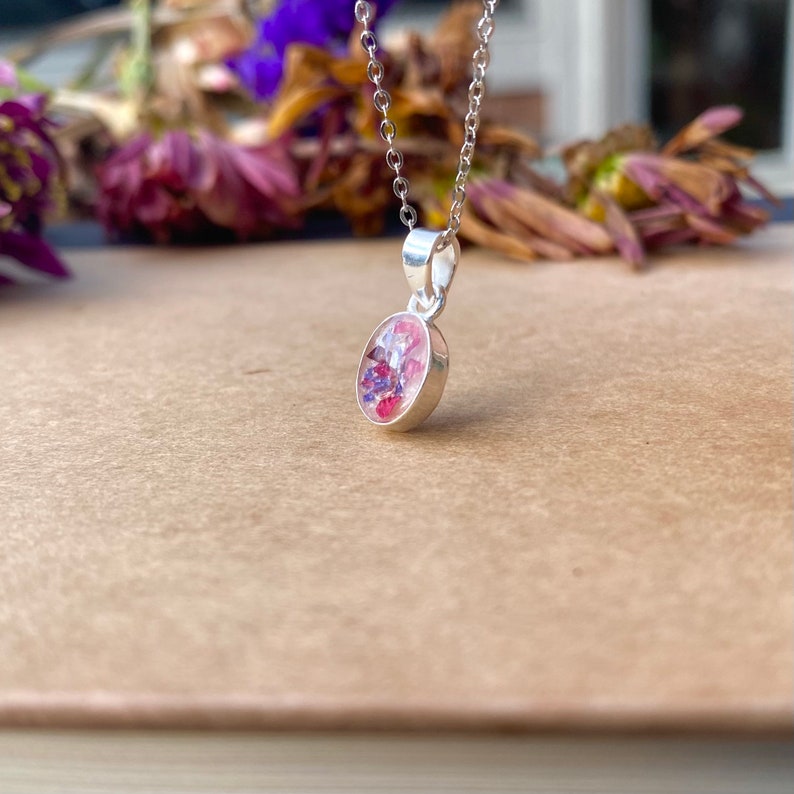 Funeral Flower Keepsake Oval Necklace Memorial Jewelry Etsy