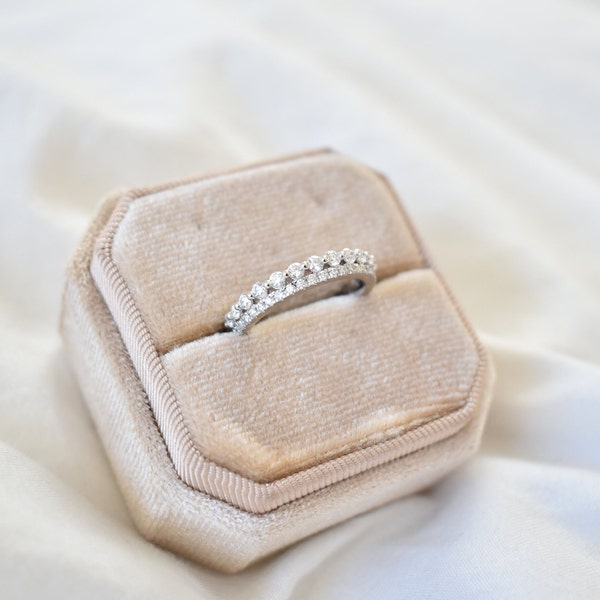 Cremation Ashes  Moissanite Jewelry - Cremation Ashes Gemstone Ring  -Ashes Jewelry -Pet Ashes - Ashes Jewelry -Pet Cremation Ashes Ring