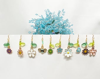 Spring has sprung! set 10 Adorable assorted flower with a bee dangling ornaments for miniature garden gnome-fairy tree dollhouse
