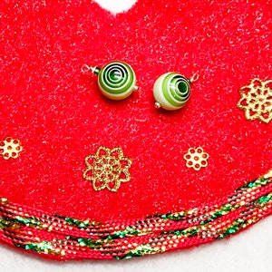 Set of 10 miniature dizzy art glass green Christmas tree ornaments 10mm for westrim minitree dollhouse or fairy trees any miniature trees