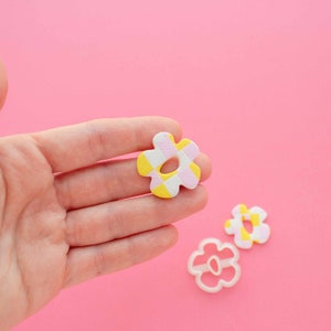 Small flower donut cutter, polymer clay cutter, abstract flower clay cutter, polymer clay tools