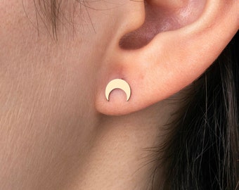 6pcs pendientes de luna diminuta de latón crudo, tachuelas de luna diminutas, postes de pendientes, pendientes geométricos, suministros de fabricación de joyas cortadas con láser RW-1675