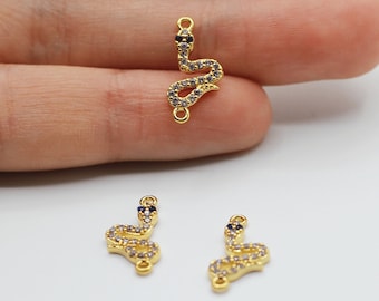 Ciondolo a forma di serpente placcato oro lucido 24k da 7 x 12 mm, ciondolo a forma di serpente con zirconi cubici, ciondolo con micro pavé, perline in zirconi cubici, componenti placcati