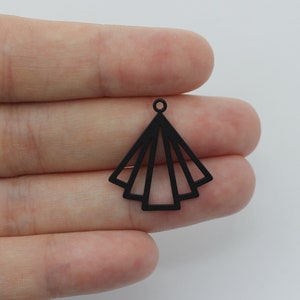 22x26mm Black Fan Shaped Charm, Geometric Polymer Clay Resin Earring Charms, Triangle Steel Dangle Pendant, Earring Connectors P-2195
