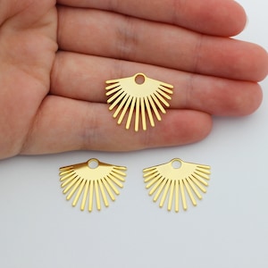 Shiny Gold Plated Sun Charms, Sunburst Charm, Brass Earring Connectors Charms, Sunshine Charm, DIY Necklace Earring Charms GLD-2021