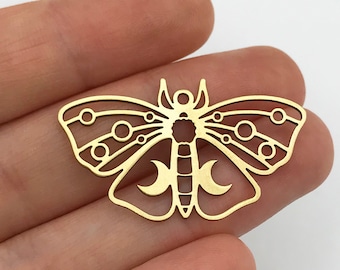 2pcs Raw Brass Moth Charm, Moth Pendant, Crescent Moon on Moth Charm, Brass Butterfly Charm Pendant, Laser Cut Jewelry Supplies RW-1317