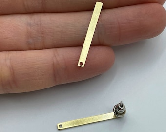 6 st örhängesstift i rå mässing, blank örhängesstift i mässing, blank stift, örhängesstift, örhängeskoppling i mässing, laserskurna smyckestillbehör RW-1479