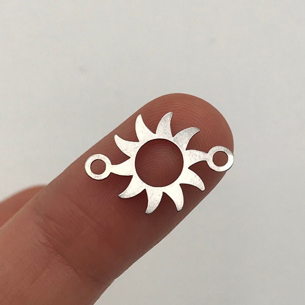 6pcs Stainless Steel Sun Connector Bracelet Charm Pendant, Laser Cut Sun With 2 Loops, Steel Sunny Connector Celestial Charms STL-3142