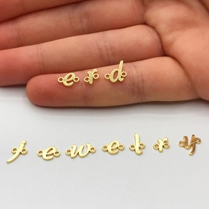 Colgante con dije de letra inicial pequeña de lado bañada en oro brillante, colgante con dije de letra mayúscula del alfabeto, letras cortadas con láser