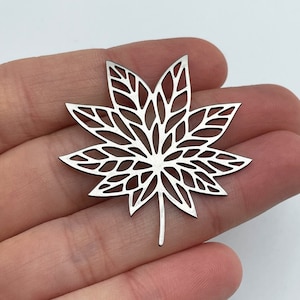 2 Stück Edelstahl Ahornblatt Charm Anhänger, Herbst Blatt Stecker Charme, Ahornblatt Halskette Charme, Laser geschnitten Schmuck Lieferungen STL-3009