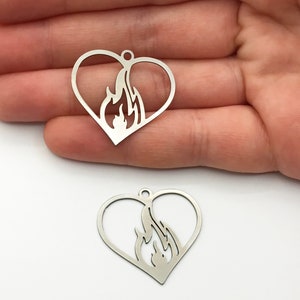 6pcs Stainless Steel Heart on Fire Necklace Pendant, Flaming Heart Charm, Sacred Heart, Love Charm, Burning Fire Heart Laser Cut STL-3043