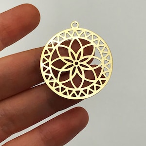 2pcs Raw Brass Mandala Charm, Mandala Flower Sun Pendant, Round Floral Mandala Necklace Earring Charm, Laser Cut Jewelry Supplies RW-1061