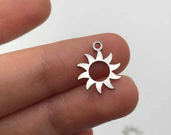 6pcs Inox Sun Charm, Sun Necklace Pendentif, Laser Cut Sun Earring Charm Connector, Steel Sun Jewelry Supplies STL-3141