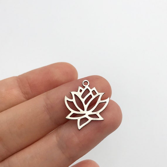 Charm - Lotus Charm - Lotus