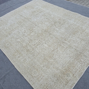 2.7&#39; x 13.1&#39; Hand Made Rug, Wool Turkish Rug, Oushak Rug, Neutral Color Rug, Ivory Large Rug, Knotted Vintage Rug