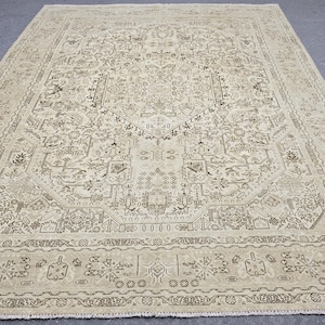 8x11 Neutral Vintage Rug, Oversized Area Rug, Large Neutral Rug, Muted Cream Rug, Wool Handmade Rug, Faded Oushak Rug
