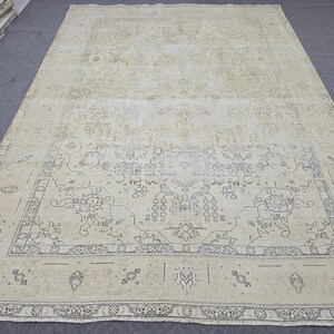 8&#39; x 10.8&#39;  Faded Area Rug, Wool Turkish Rug, Wool Oushak Rug, Neutral Muted Rug, Large Beige Rug, Area Rug, Faded Vintage Rug
