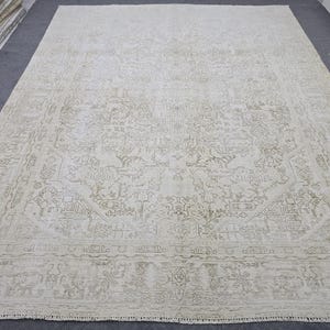 Oversized Vintage Turkish Oushak Rug: 9.35' x 11.9' Wool Heriz Design