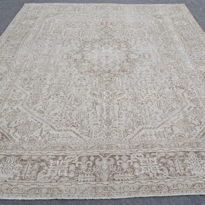 9.5&#39; x 12.1&#39; Handmade Turkish Oushak Rug with a Distressed Look, Wool Vintage Rug, Extra Large Rug, Oversized Area Rug, Neutral Muted Rug