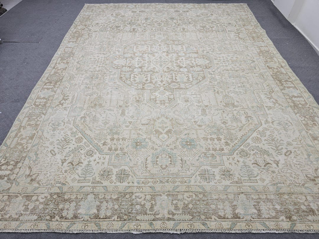 特大ヴィンテージトルコウールラグ：9.4フィート×12.5フィート