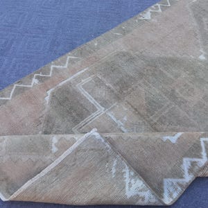 3.6' x 11.6' Neutral Vintage Rug, Neutral Oushak Rug, Wool Runner Rug, Unique Distressed, Neutral Runner Rug, Rustic Handmade Rug
