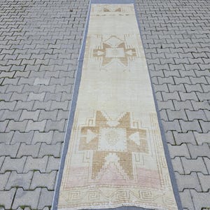 2.95&#39; x 13.19 &#39;Vintage Oushak Runner | Neutral Cream Muted Wool | Authentic Turkish Craftsmanship | Classic Hallway Décor