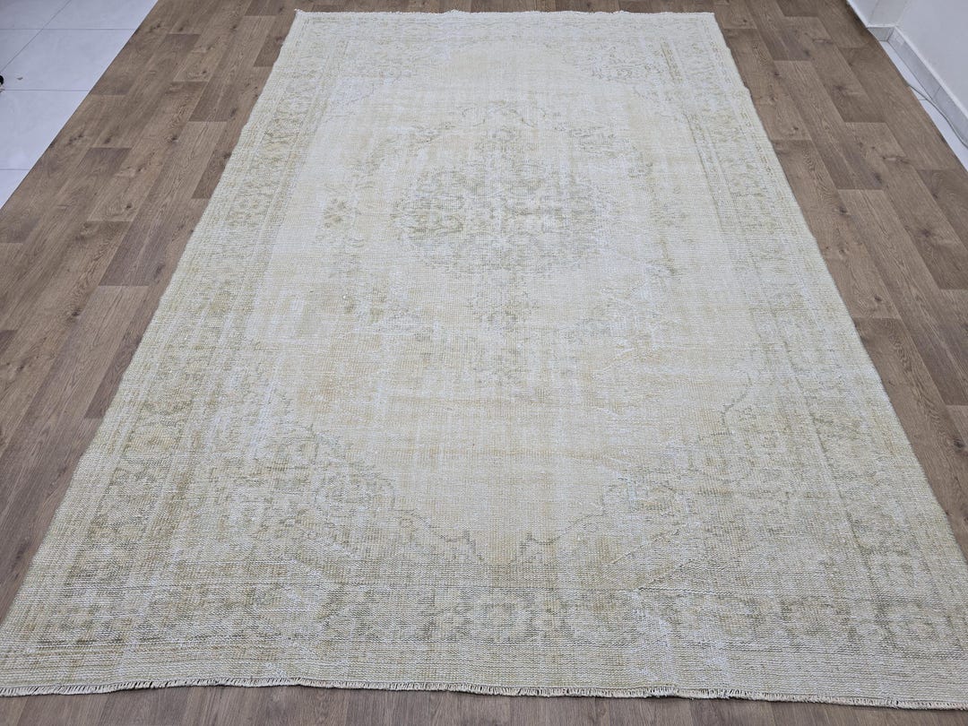 Vintage Oushak Rug, 6.9x10.6 Ft Hand-knotted Turkish Rug, Muted Cream ...