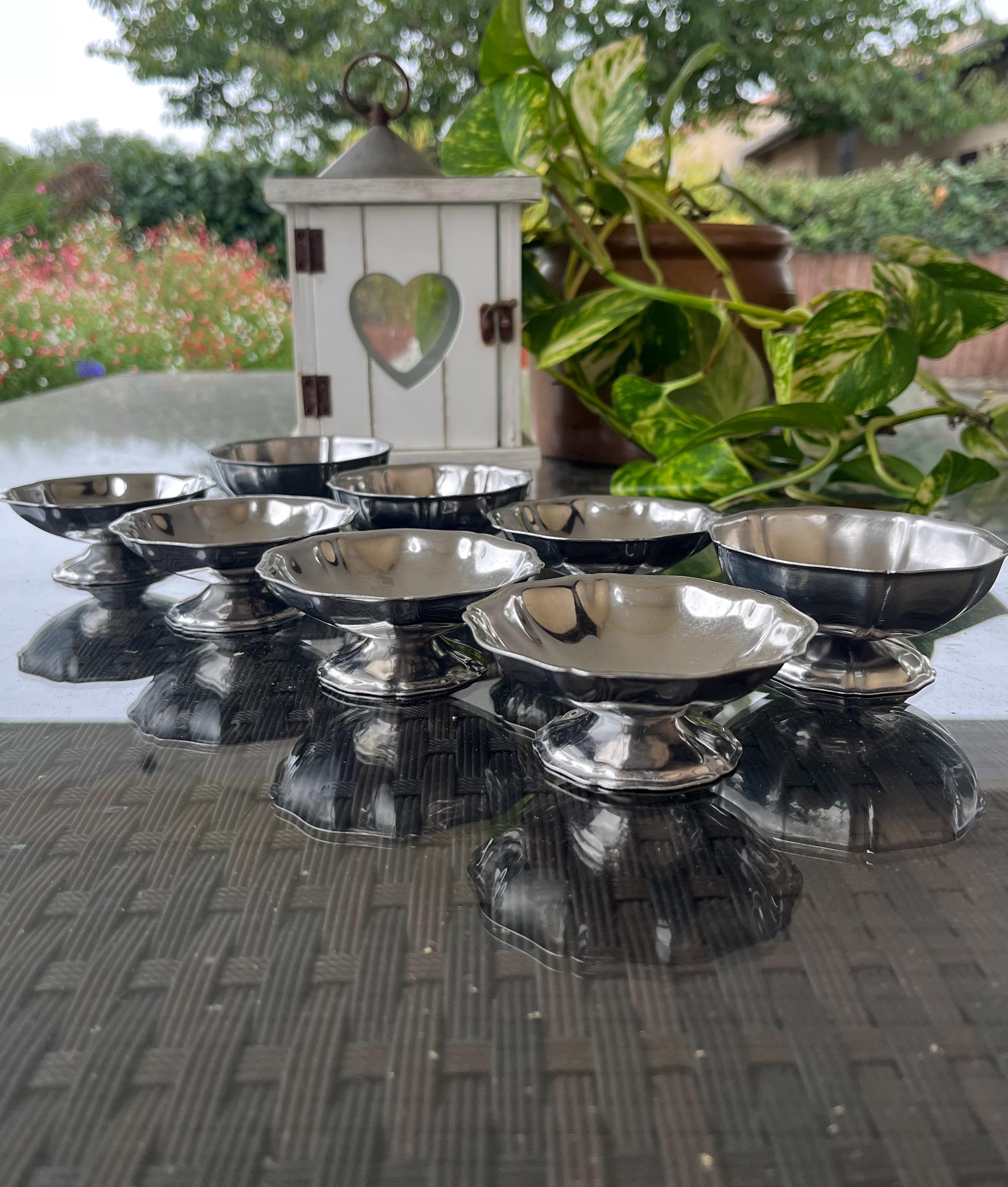 RESERVED Vintage Set of 8 Ice Cream Dishes. Bistro Style RESERVED Vintage Set of 8 Ice Cream Dishes. Bistro Style