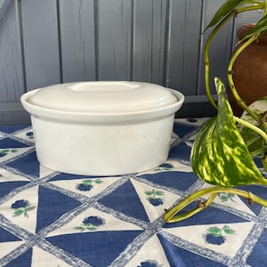 Vintage Apilco Terrine, Oven Dish With Lid. Glossy Medium Size White Fois Gras Terrine. Vintage Casserole. Classic Apilco Cookware.