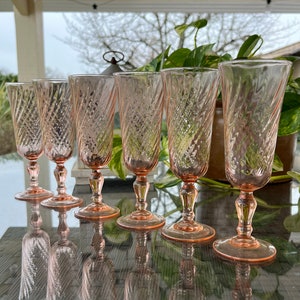 Vintage Rosaline Pink Blush Champagne Flûtes. Set of 6 Champagne Cocktail Glasses. French Glassware. Gift Idea.