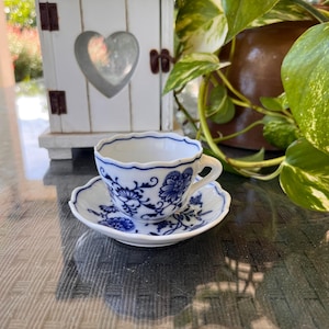 Antique Meissen Cup and Saucer - Etsy