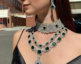 Sanjida Choker Set Emerald