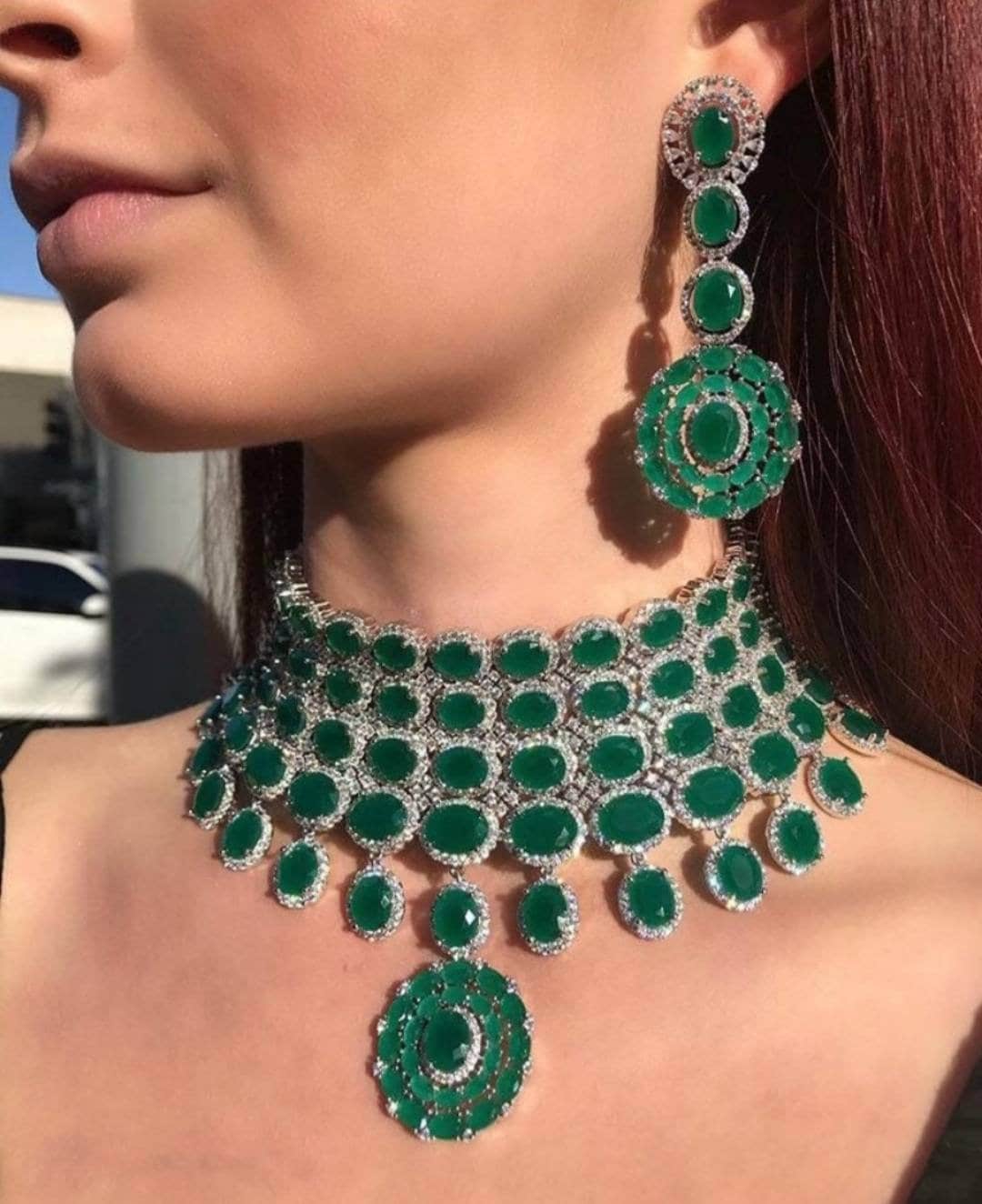 Sabyasachi Inspired Heavy Emerald Green Geo Halo Diamondesque Bridal Choker Necklace Set/Deepika Padukone Set/Wedding Jewelry/Pakistani Set/