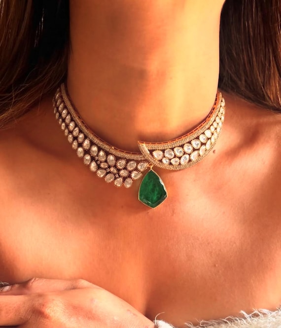 Polki choker Necklace Green Kundan Set Sabyasachi Jewelry Victorian Polki Diamond Necklace Jadau Jewelry Emerald Doublet Moissanite Jewelry