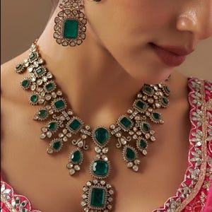 Bridal Emerald Green Premium quality gold plated silver foiled Kundan necklace/Traditional/Ethnic/Kundan Jewelry/Indian Pakistani wedding