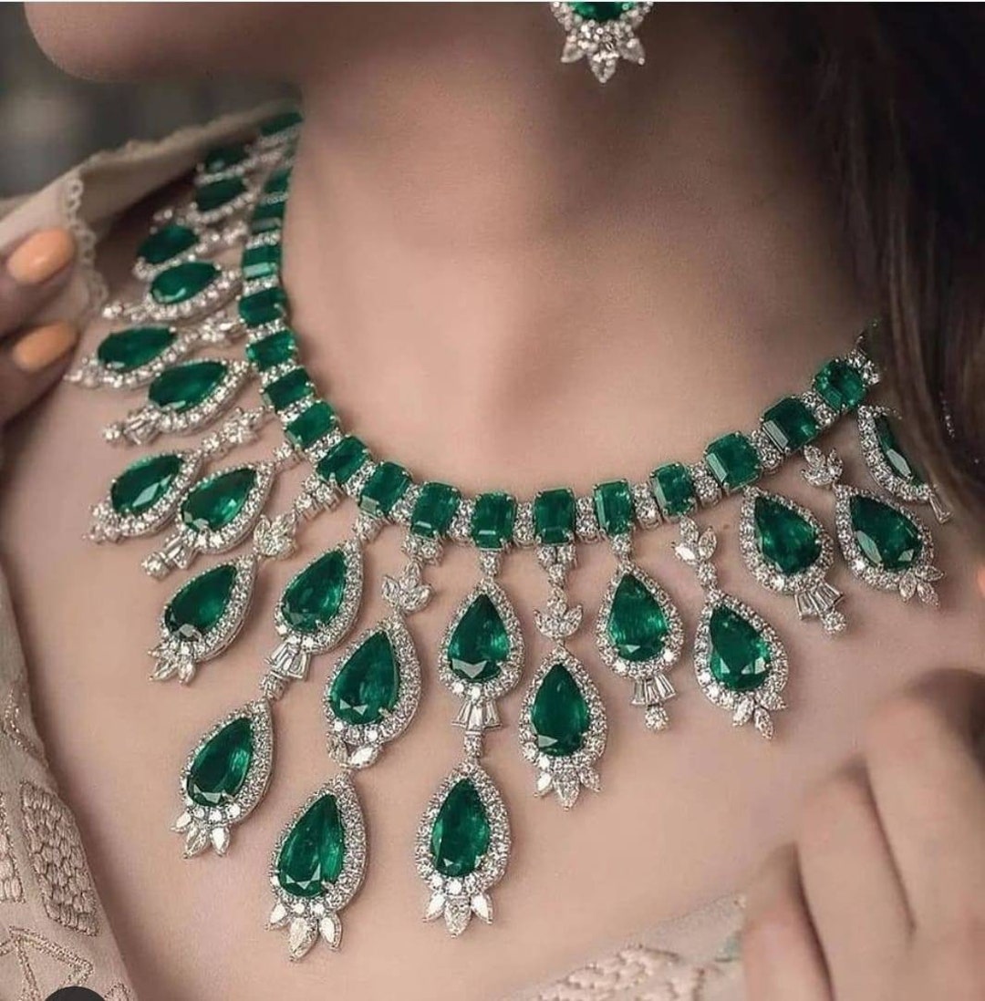 Green jewelry outlet