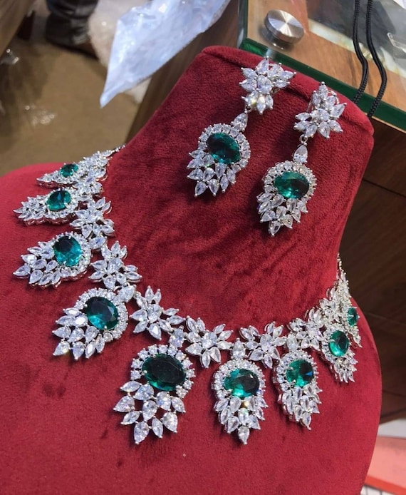 Sea Green Peacock Green Diamond Necklace Set statement Jewelry