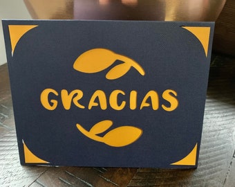 Gracias / Thank you - Spanish Greeting Card - Custom Made - 4.25" x 5.5" with envelope, Blank Inside, For Friend, Give thanks