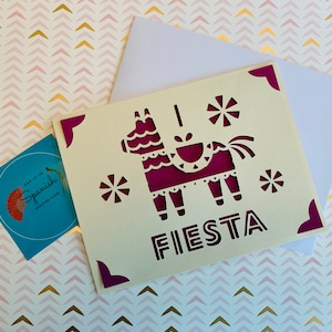 Fiesta / Party Pack de 5 - Cartes amusantes, Dites-le en espagnol, invitation d'anniversaire colorée / invitación, Beige et violet foncé / marron