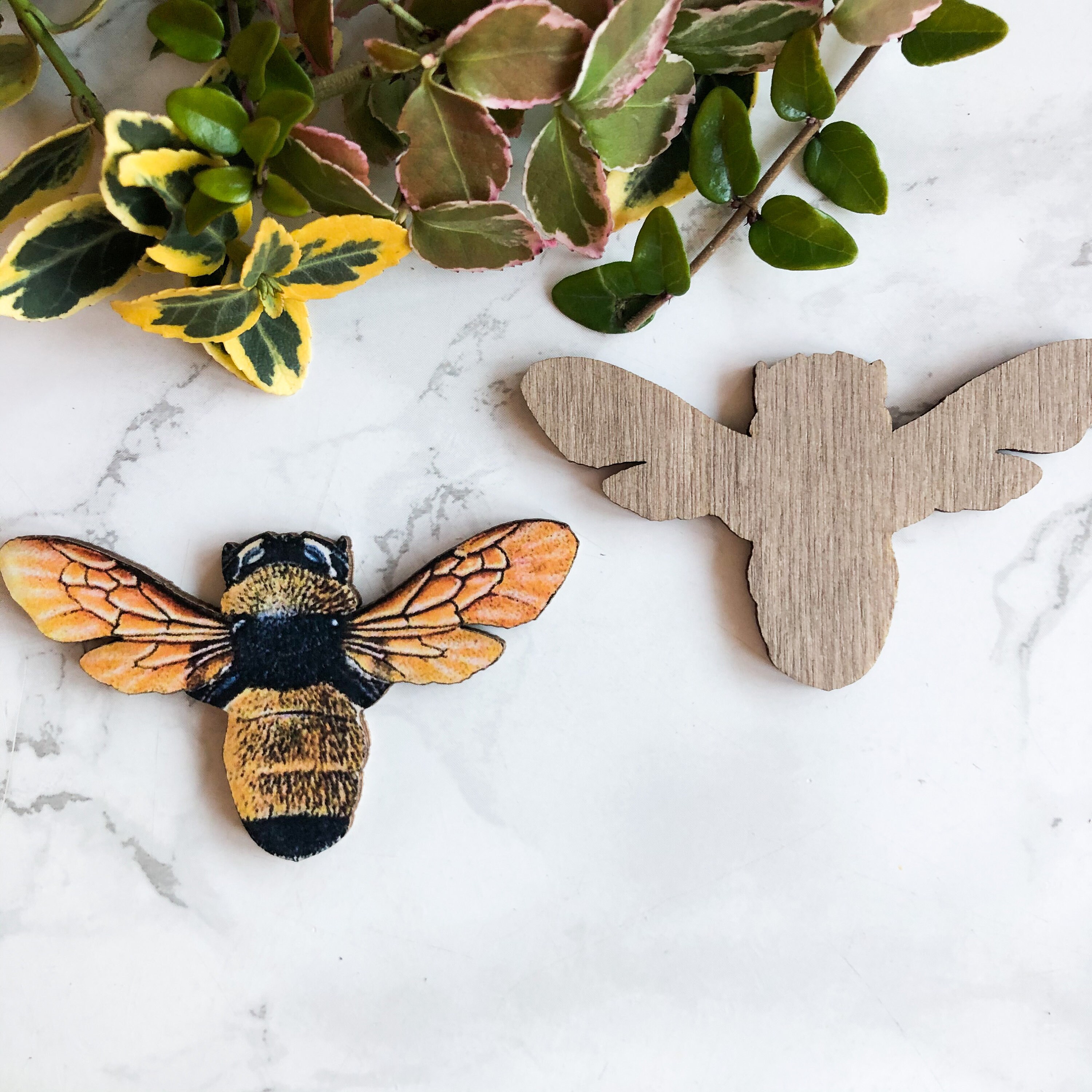 Bumble bees. wooden cutout for crafting and jewellery making. Etsy