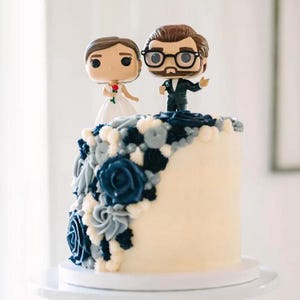 Two Custom Pop Figures + Custom Pop Box, Wedding Cake Toppers, Personalized Wedding Gift, Custom Gift for Couple, Custom Marriage Gift